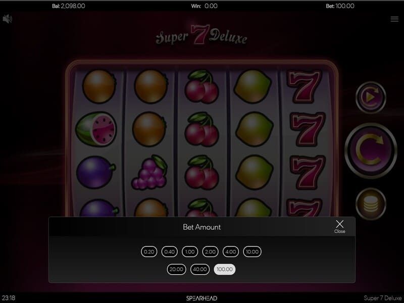 Caratteristiche di Super 7 Deluxe